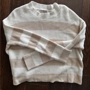 Sincerely Jules size M Striped Cream and Tan Women's Sweater